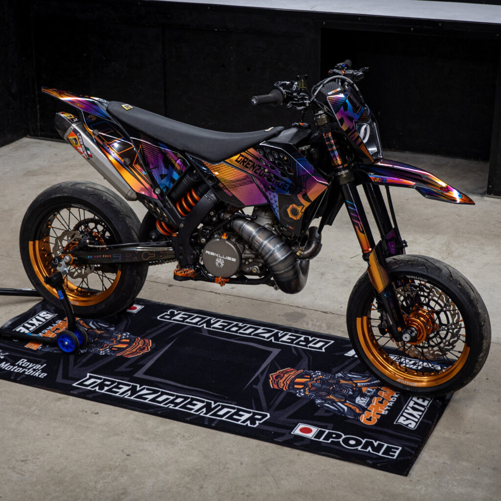 supermot
