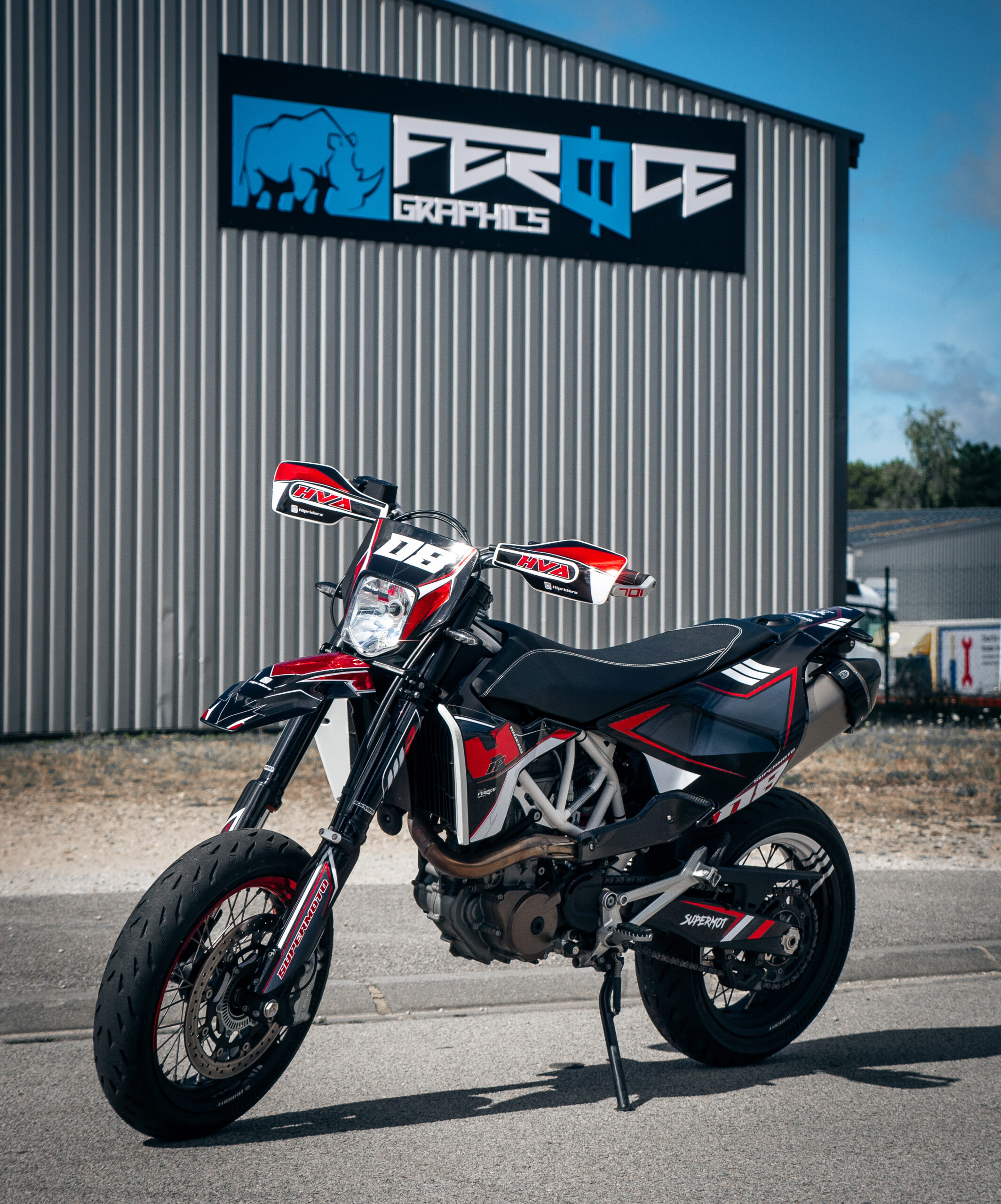 supermot