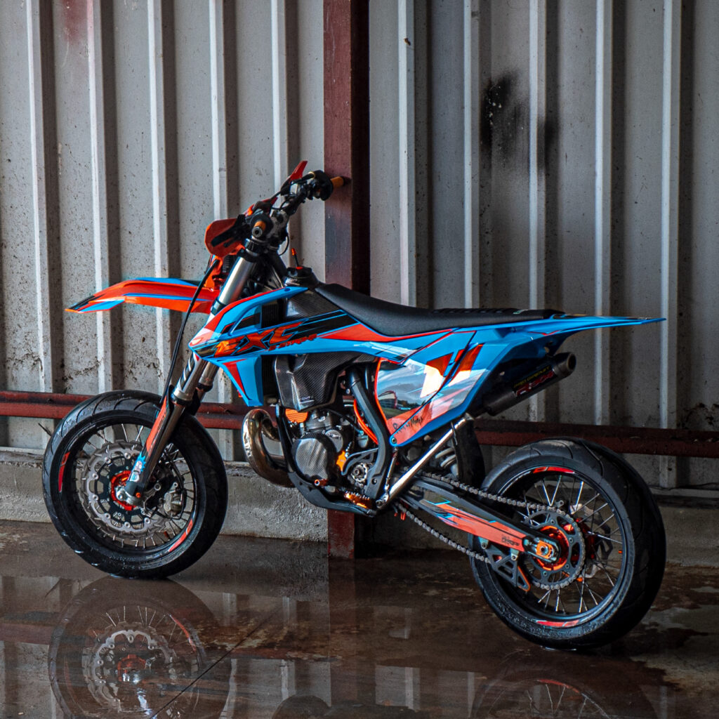 supermot