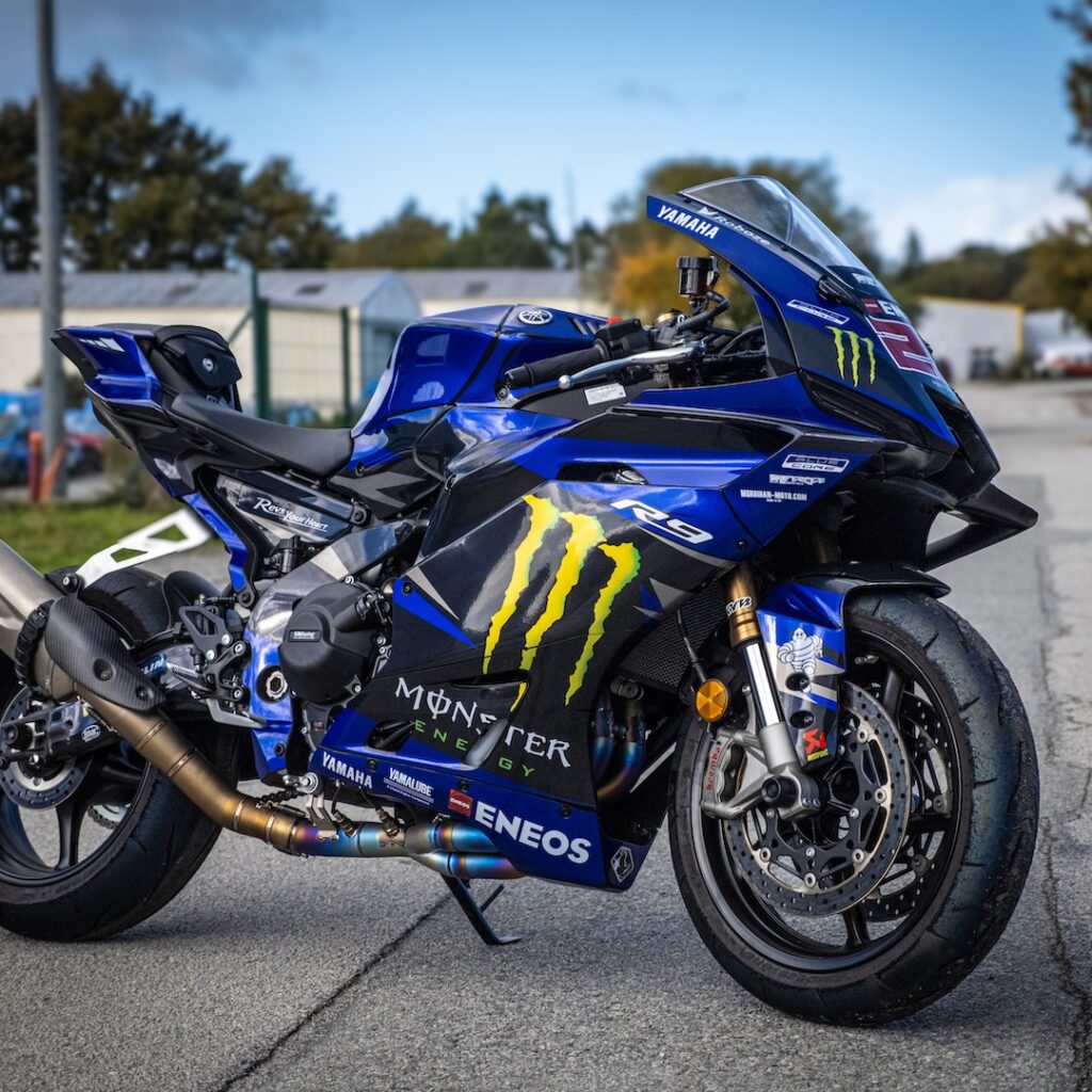 kit deco yamaha r9 2025 + replica officiel gp