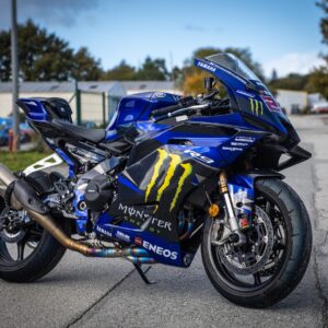 kit deco yamaha r9 2025 + replica officiel gp
