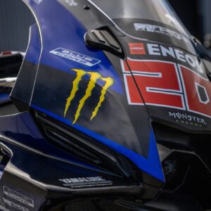 kit deco yamaha r9 2025 + replica officiel gp